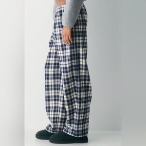 Aritzia Slowdown 100% Cotton & White Wide-Leg Plaid Pull-On Pants